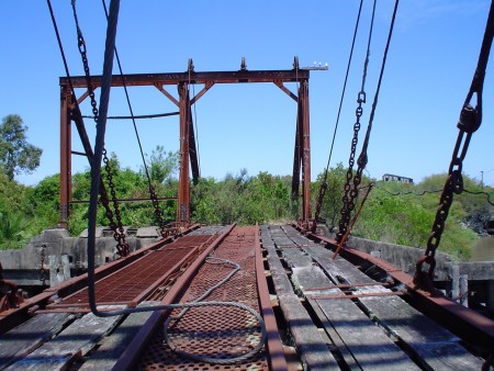 dique sobre el río Rosario